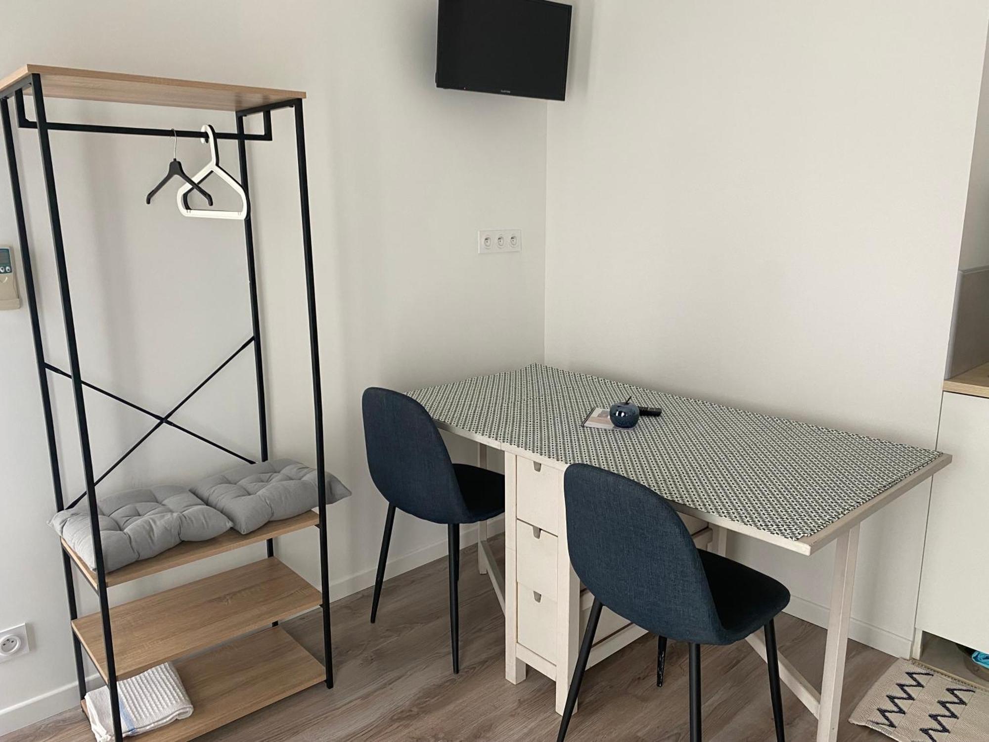 Studio Neuf Tout Equipe Castres-Gironde Dış mekan fotoğraf